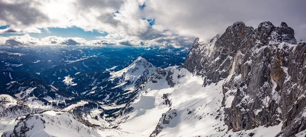 Avusturya Nın Dachstein Alpleri Nin Karlı Kış Manzarası — Stok fotoğraf