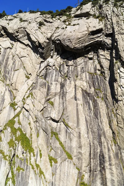 Beautiful rocky mountain wall in alps — Stock Photo, Image