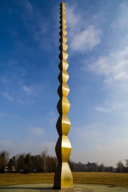 Constantin Brancusi, Targu Jiu, Romanya sonsuz sütun