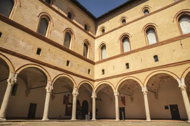 Castello Sforzesco (Sforza Kalesi) Milano, Lombardiya, İtalya, 13