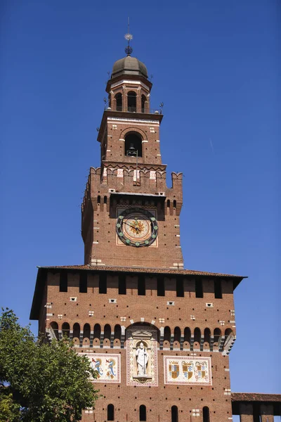 Castello Sforzesco (Sforza kasteel) in Milaan, Lombardije, Italië, 13 — Stockfoto