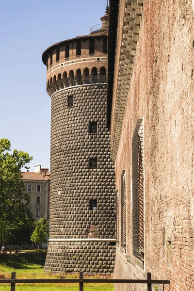Castello sforzesco (sforza castle) in Mailand, Lombardei, Italien, 13 — Stockfoto