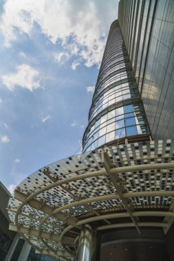 Milan, İtalya-Mayıs 13, 2017: panoramik manzaralı yeni futuristik 