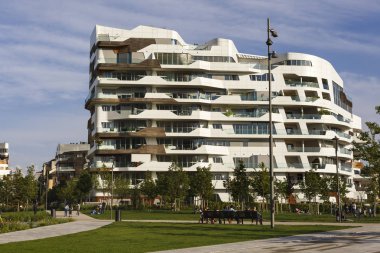 Milan, İtalya, Mayıs, 2017: Modern konut yapı evleri c