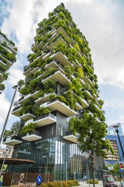 Milan, İtalya - 28 Mayıs 2017: Bosco Verticale (dikey orman) l