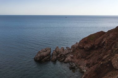 Karadağ kıyısındaki güzel sahne