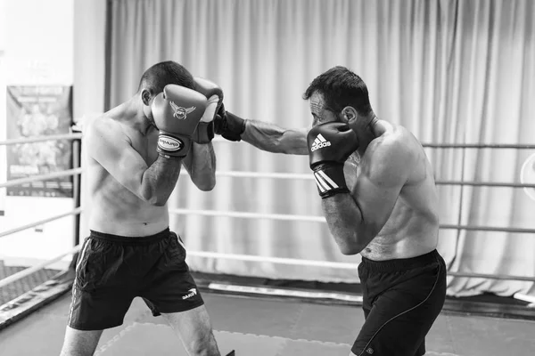 Presentación de kickboxing en Pitesti Rumania por Sensei Marius C — Foto de Stock