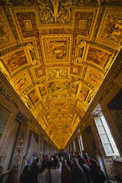 19 novembre 2019. Images de Rome Italie à l'intérieur du Vatican mu — Photo