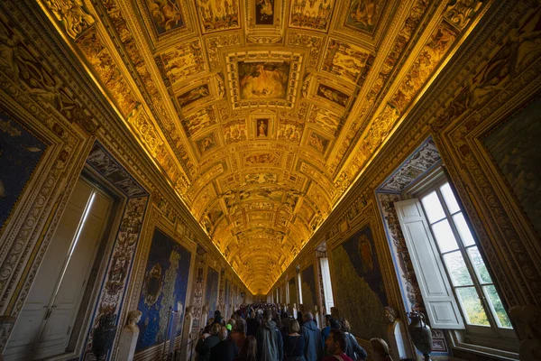 19 novembre 2019. Images de Rome Italie à l'intérieur du Vatican mu — Photo