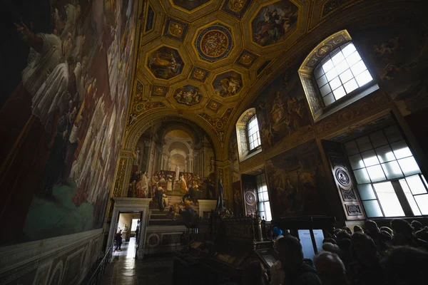 19 November 2019. Images from Rome Italy - inside the Vatican mu — Stock Photo, Image