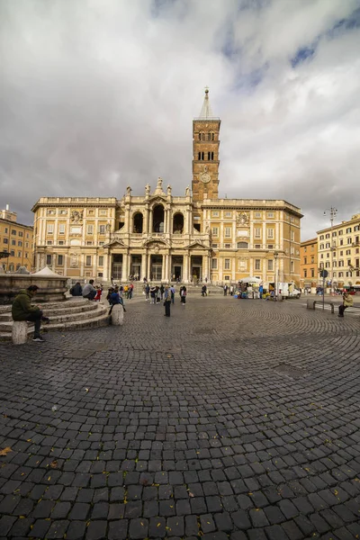 15 novembre 2019 Photos dans les rues de Rome un jour de pluie — Photo