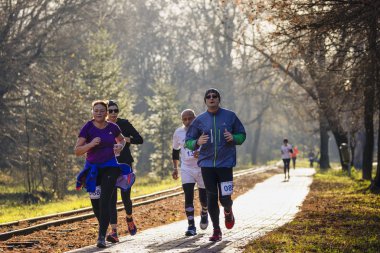 Romanya, Arges, Pitesti 'de 15 Aralık 2019 Yarı Maraton Yarışması