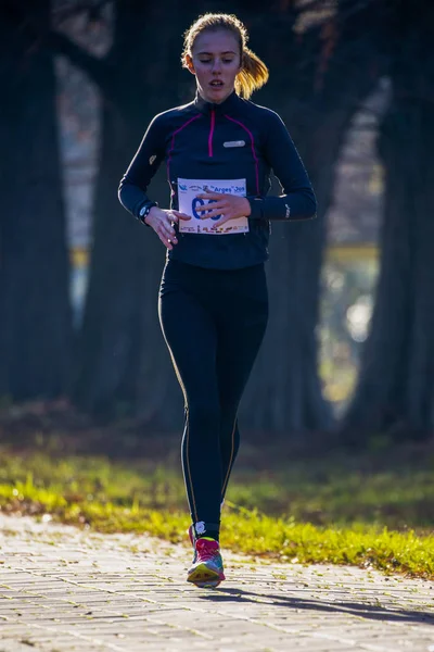 15-Dec 2019 Semi-marathon competition in Romania, Arges, Pitesti — Stock Photo, Image