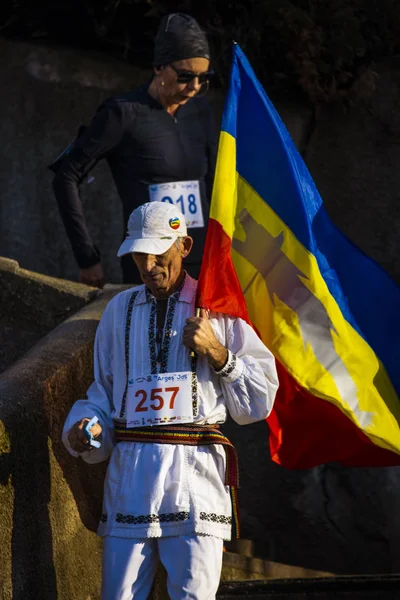 15-Dec 2019 Félmaraton verseny Romániában, Arges, Pitesti — Stock Fotó