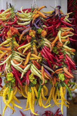 14 Ocak 2020, Hanoi Vietnam 'da taze, çeşitli gıda pazarı.