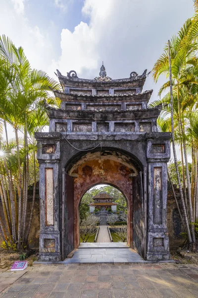 Павильон Мин Лау в гробнице Мин Мана в Хюэ, Вьетнам — стоковое фото