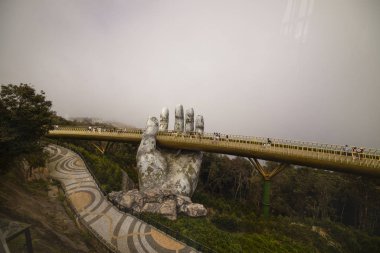 Vietnam 'da da Nang' da Tanrı 'nın Eli' nin Altın Köprüsü. 16 Ocak 2020.