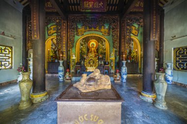 Da Nang, Vietnam - 14 Temmuz 2020: güzel görüntüler, mermer tapınakta Pagoda.