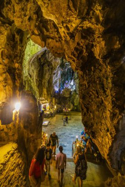 Da Nang, Vietnam - 14 Temmuz 2020: güzel görüntüler, mermer tapınakta Pagoda.