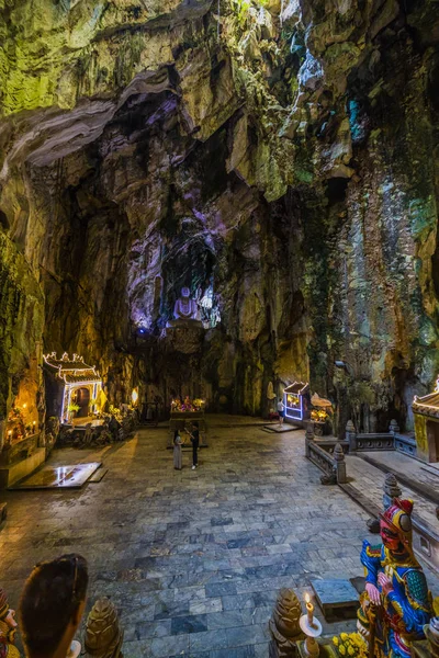 ダナン ベトナム 1月2020 美しい画像 大理石の寺院でパゴダ — ストック写真