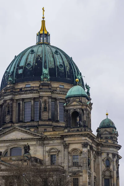 Berlin Germany Frebuary 2020 Tourists Visiting Berliner Dom Cathedral Church — стокове фото