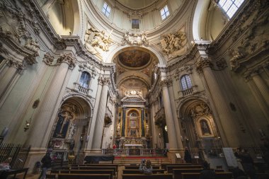 BOLOGNA, İtalya - 14 Şubat 2020: Bbarok Kilisesi Santa Maria della Vita 1787 yılında Giuseppe Tubertini tarafından tasarlandı.