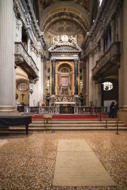 BOLOGNA, İtalya - 14 Şubat 2020: Bbarok Kilisesi Santa Maria della Vita 1787 yılında Giuseppe Tubertini tarafından tasarlandı.