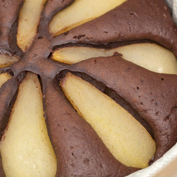 Pastel de pera y chocolate recién hecho —  Fotos de Stock