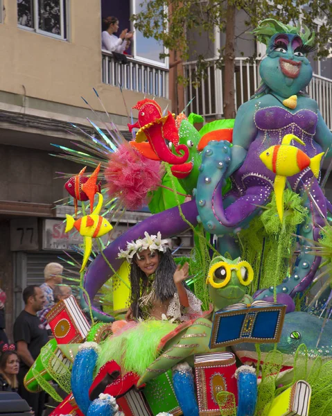 Las Palmas เด็ก Carnival ขบวนพาเหรด — ภาพถ่ายสต็อก