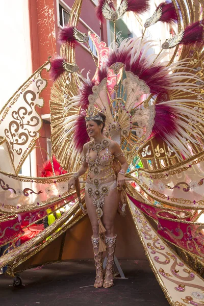Las Palmas main Carnival parade — Stock Photo, Image