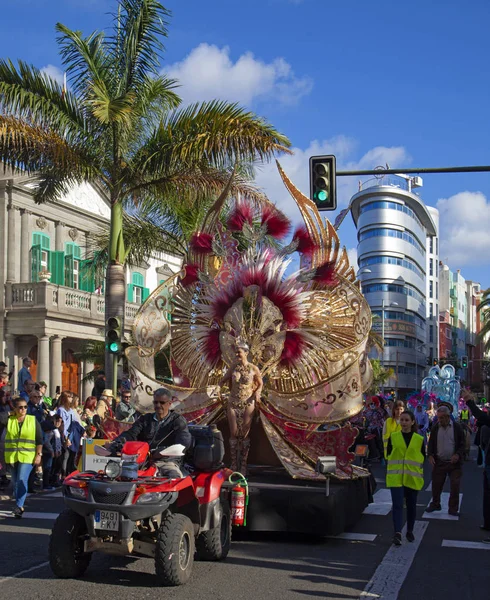 Las Palmas belangrijkste carnival parade — Stockfoto