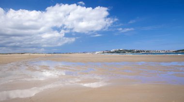 geniş kumsalı El Puntal