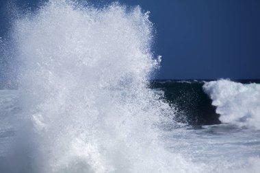 Gran Canaria, foamy waves