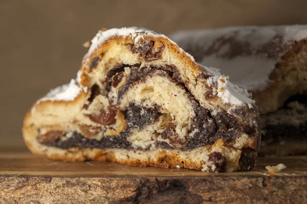 Poppy seed strudel — Stock Photo, Image