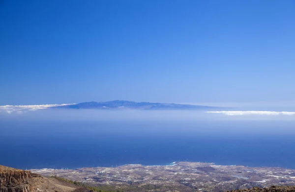 Θέα προς το Γκραν Κανάρια από την Τενερίφη — Φωτογραφία Αρχείου