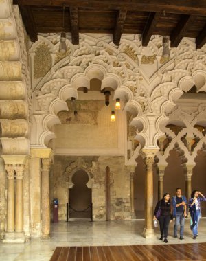 Zaragoza, Aljaferia Sarayı
