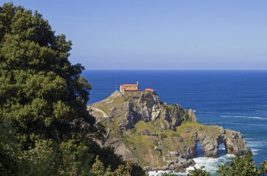 Gaztelugatxe Adası