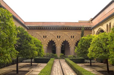 Zaragoza, Aljaferia Sarayı