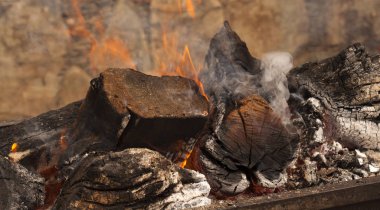 canlı ateş pişirme