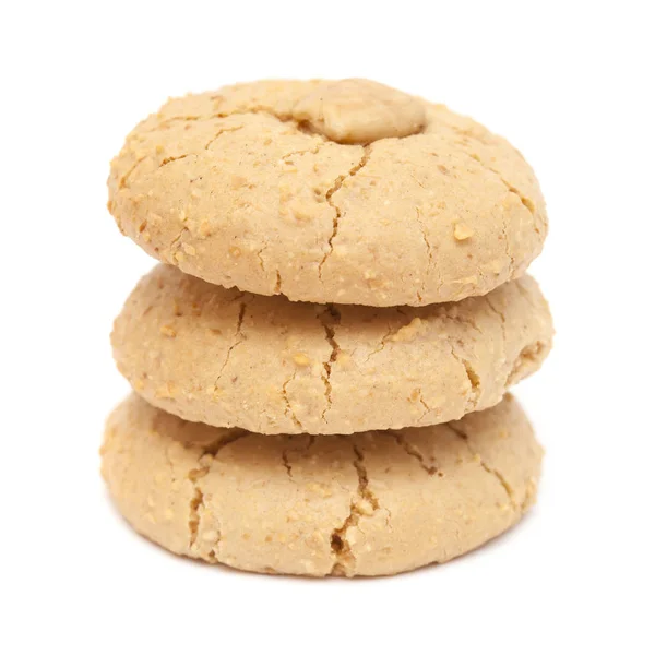 Biscoitos de amêndoa macia isolados em branco — Fotografia de Stock
