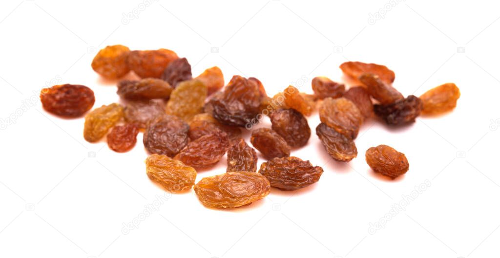 brown sultana raisins isolated on white background 