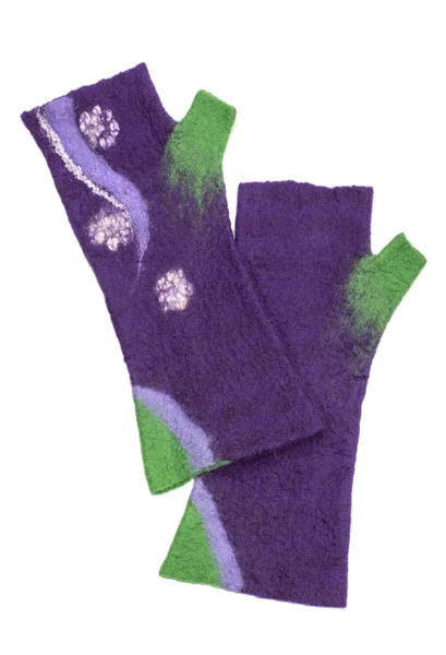 Handschuhe aus gefilzter Wolle auf weißem Hintergrund — Stockfoto