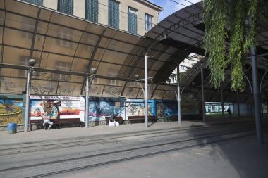 Tramvay durağı 