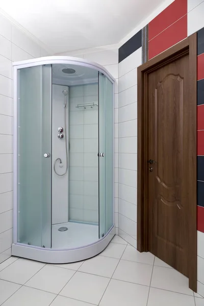 Yeni bir duşakabin banyo iç