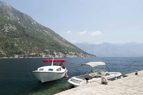 Perast Montenegro Augustus 2017 View Van Stad Van Het Eiland — Stockfoto
