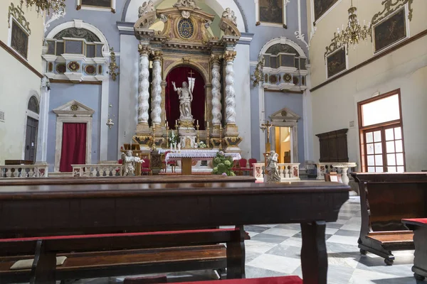 Dubrovnik, Hırvatistan - 06 Ağustos 2017: Katolik Kilisesi içinde