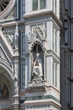 Floransa, İtalya - 21 Ağustos 2019: İtalya 'daki Floransa' da Aziz Mary Katedrali 'nin bir parçası