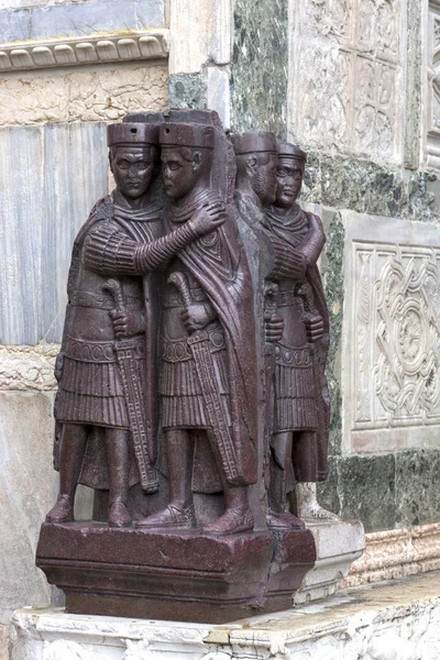 Porträtt Fyra Tetrarchs Skulptural Sammansättning Århundradet Fasaden Den Venetianska Katedralen — Stockfoto