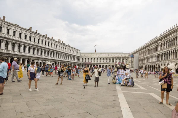 Venice Italy August 2019 People Sightseeing Piazza San Marco Venice — Stock Photo, Image