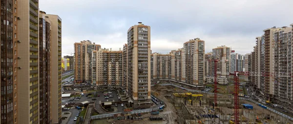 Flervåningshus Bostadsområde Stadsdelen Primorsky Sankt Petersburg Stockbild